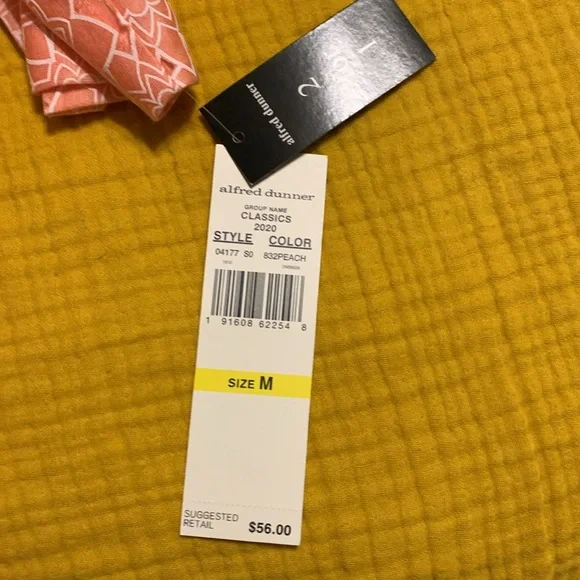 NWT Beautiful coral colored blouse w/ attached tank and silver tone necklace - Picture 8 of 9